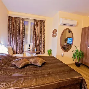 Otel Color, Varna